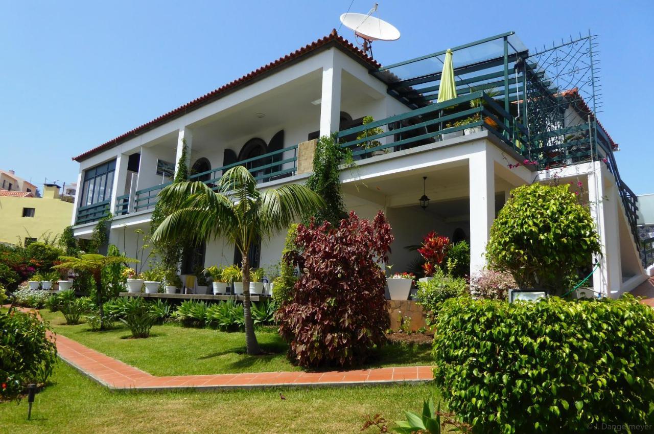 Villa Erika Madeira Canico  Exterior photo